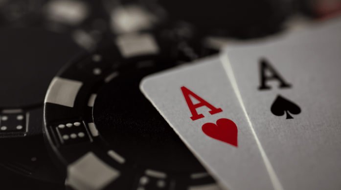 Antarmuka pengaturan taruhan dan manajemen saldo di master slot untuk permainan Big Bass Bonanza